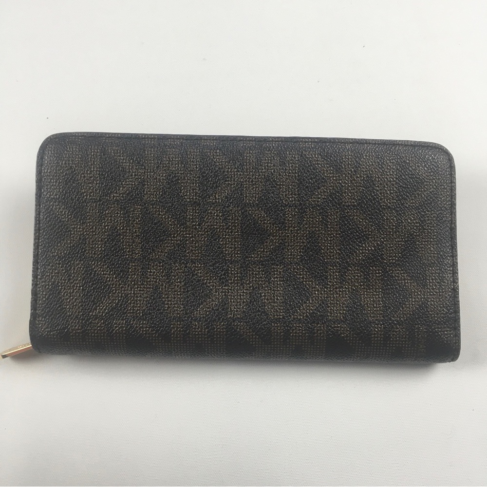 Michael Kors brown and gold zip close wallet - Picture 2 of 8
